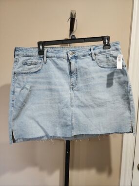 NWT Old Navy High-Waisted O.G. Straight Cut-Off Mini Jean Skirt Size 18